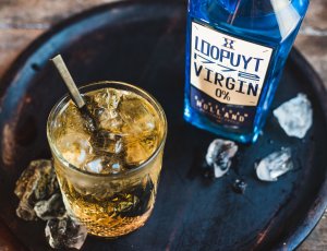 Kruidige mocktail met alcoholvrije gin