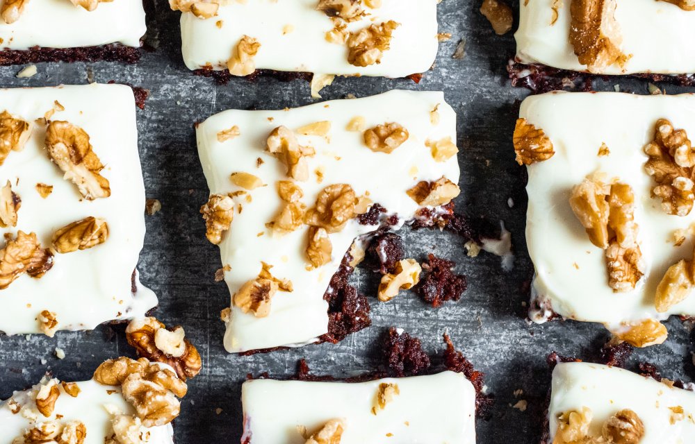 Carrot cake brownies