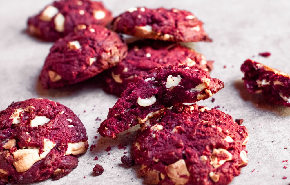 Red velvet cookies