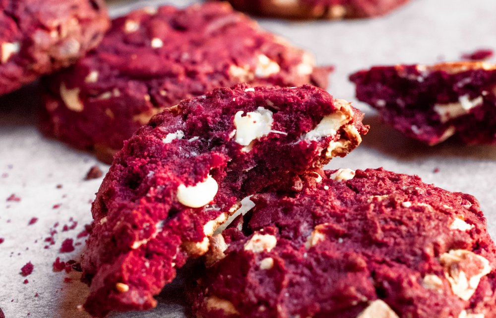 Red velvet cookies