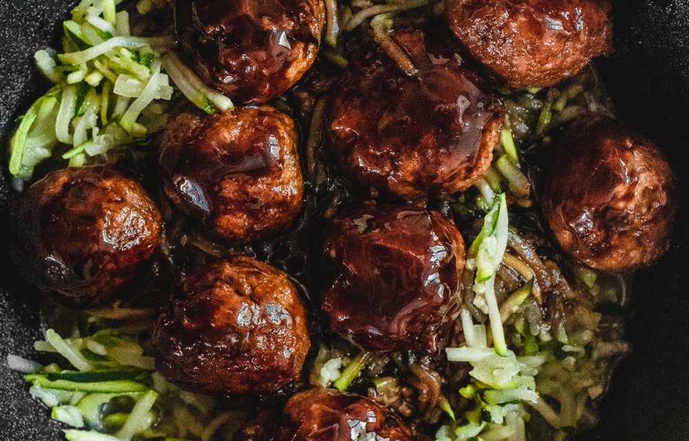 Courgetti met kipketjapballetjes