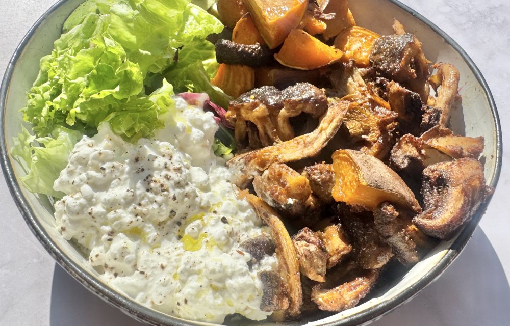 Pulled mushrooms bowl