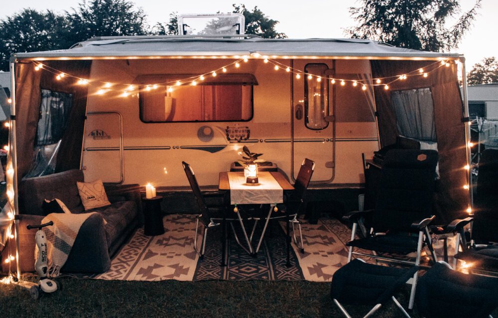 15x kampeer musthaves: van camping naar glamping